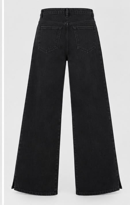 Wide Leg Split-Hem Black Denim Jeans - Waistband Detail